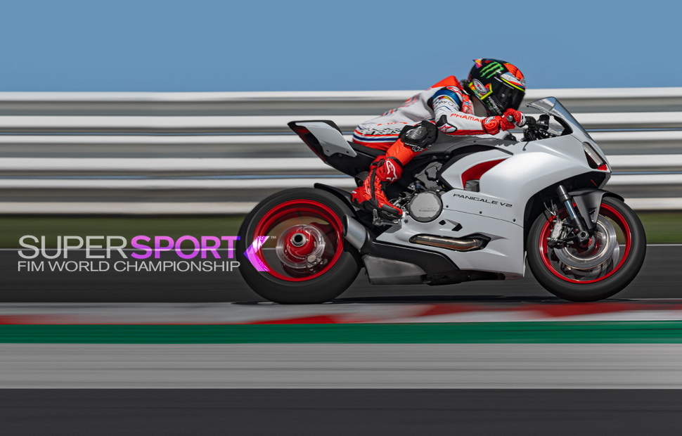 Команда Ducati вступает в FIM Supersport World Championship